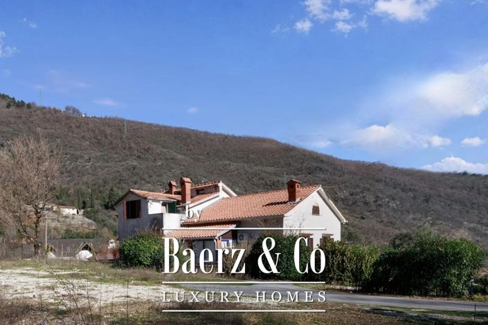 Image No.2-Maison de ville de 10 chambres à vendre à Mošcenicka Draga