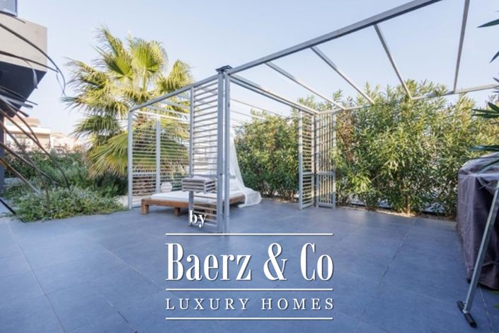 Image No.26-3 Bed Townhouse for sale