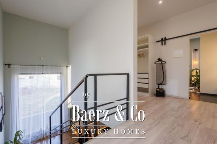 Image No.33-3 Bed Townhouse for sale