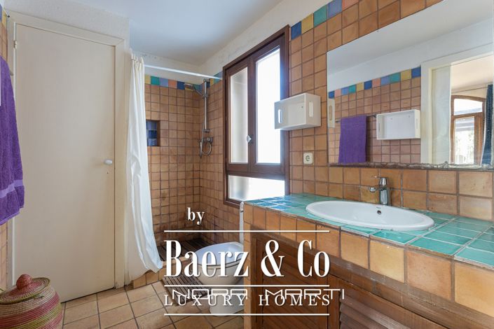 Image No.31-4 Bed House for sale