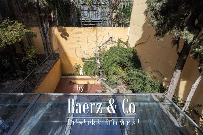 Image No.44-4 Bed House for sale