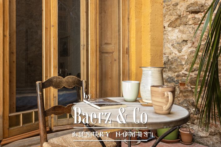 Image No.9-4 Bed House for sale