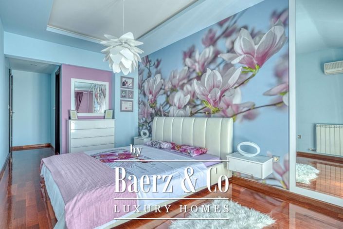 Image No.18-Propriété de 5 chambres à vendre à Budva