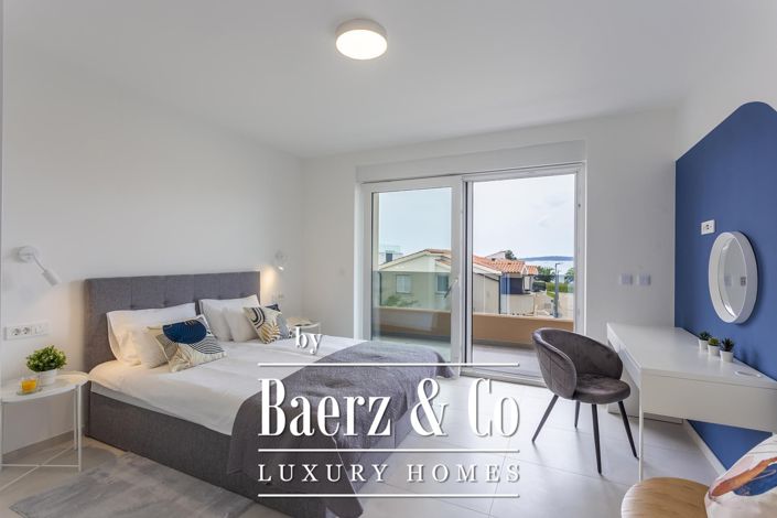 Image No.5-4 Bed Townhouse for sale