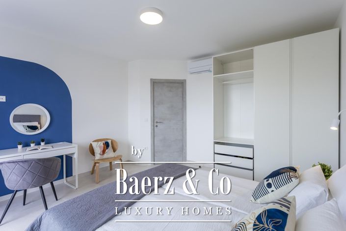 Image No.6-4 Bed Townhouse for sale