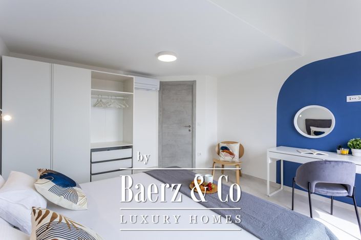 Image No.9-4 Bed Townhouse for sale