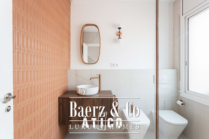 Image No.28-3 Bed Property for sale