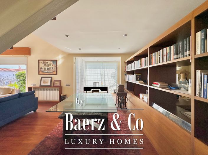 Image No.20-5 Bed Apartment for sale