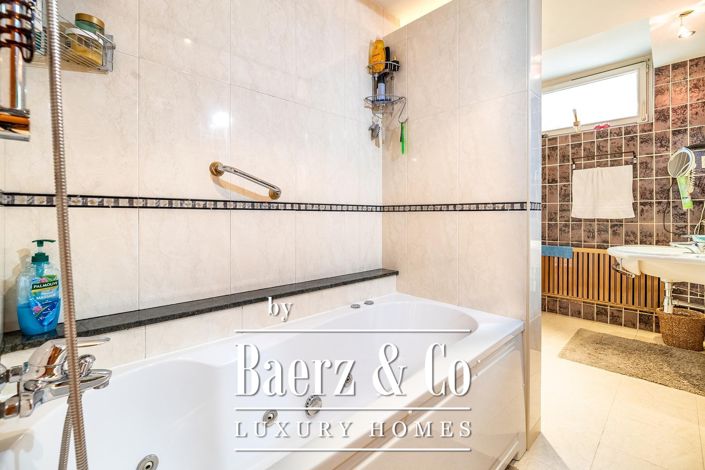 Image No.9-4 Bed Apartment for sale