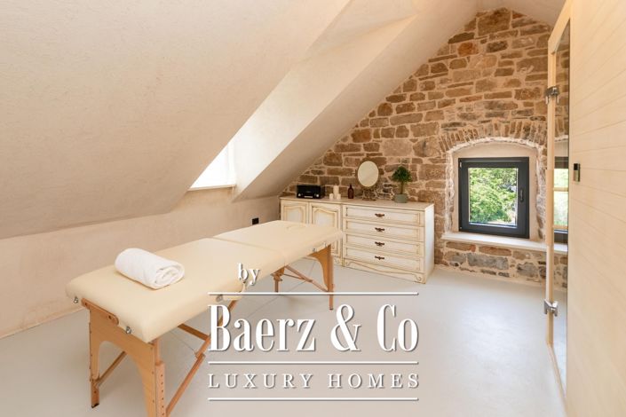 Image No.23-2 Bed Villa for sale