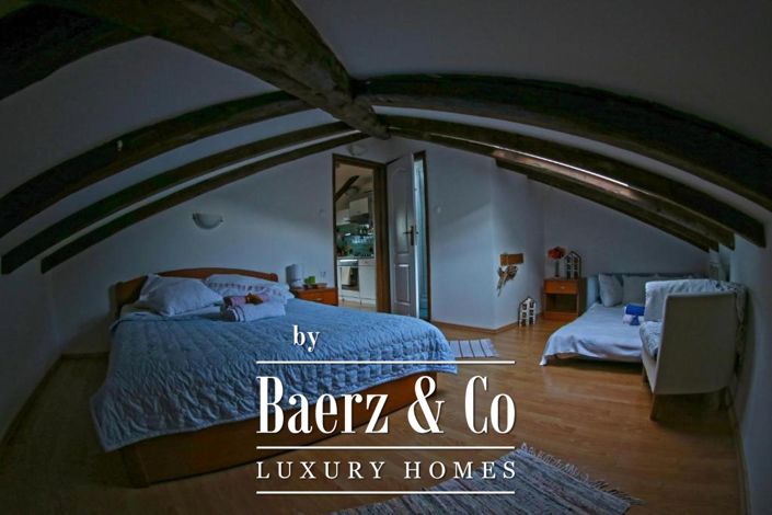 Image No.26-12 Bed House for sale