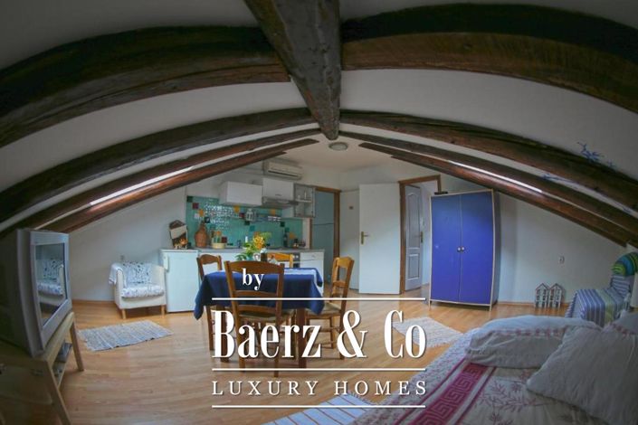 Image No.27-12 Bed House for sale