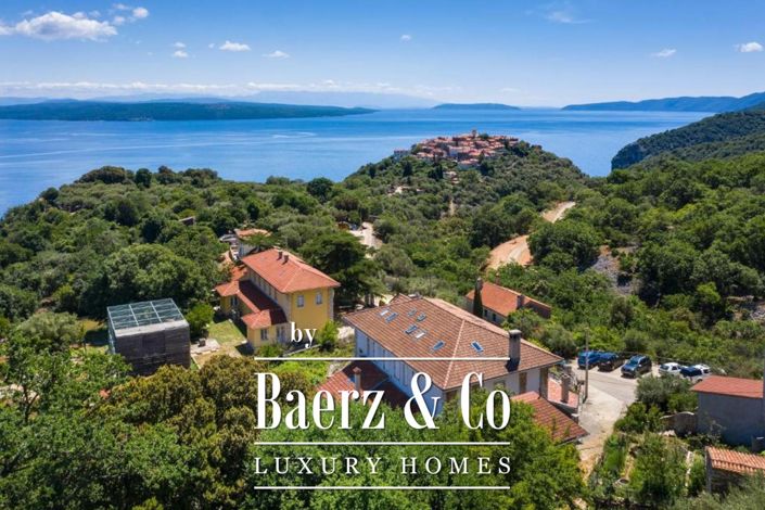 Image No.35-12 Bed House for sale