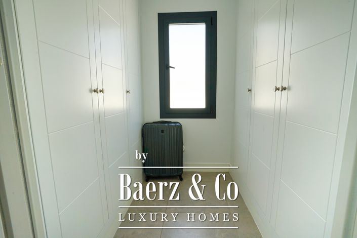 Image No.20-4 Bed Villa for sale