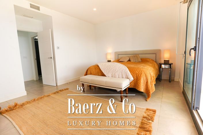 Image No.6-4 Bed Villa for sale