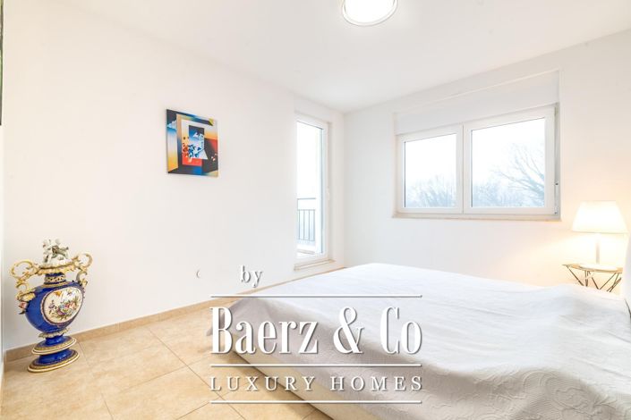 Image No.8-4 Bed Apartment for sale