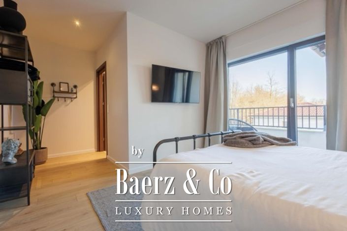 Image No.18-3 Bed Townhouse for sale