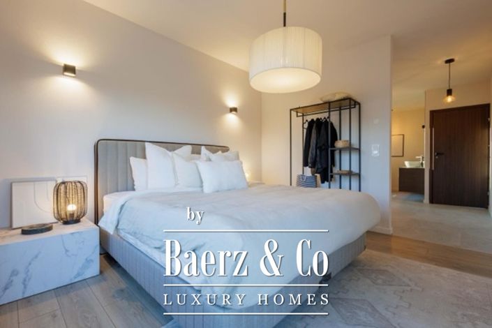 Image No.21-3 Bed Townhouse for sale