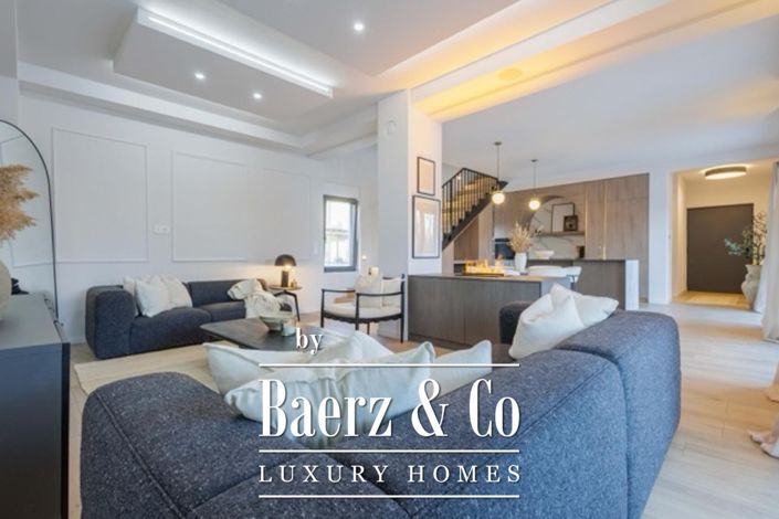 Image No.31-3 Bed Townhouse for sale