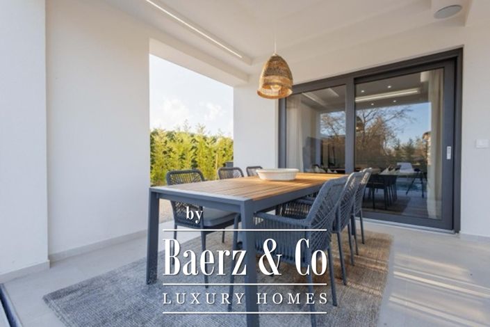 Image No.4-3 Bed Townhouse for sale