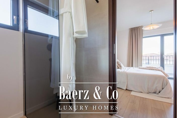 Image No.9-3 Bed Townhouse for sale