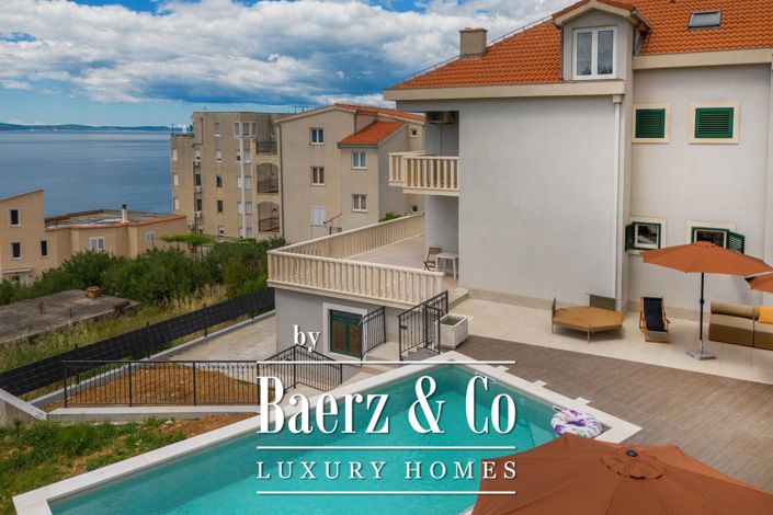 Image No.34-5 Bed Villa for sale