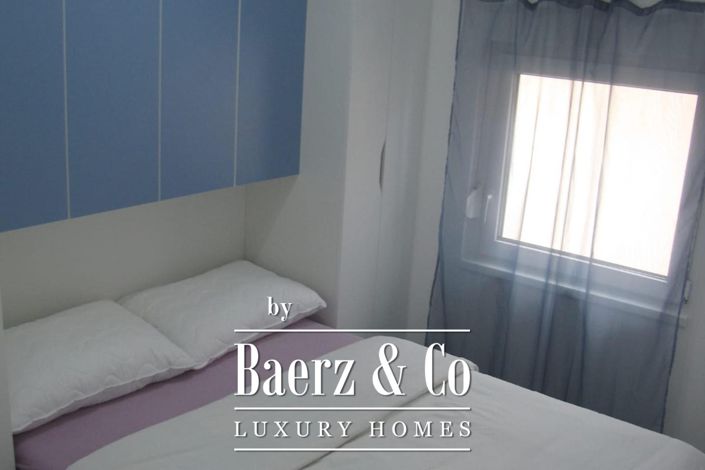 Image No.20-4 Bed Townhouse for sale