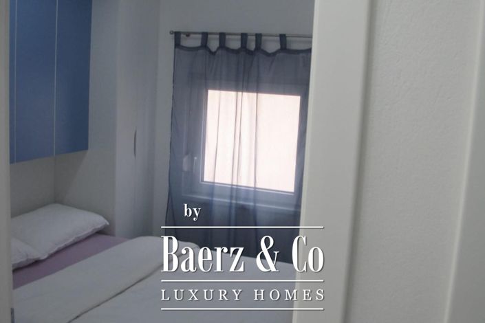 Image No.24-4 Bed Townhouse for sale