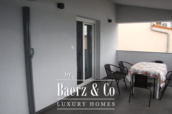 Image No.30-4 Bed Townhouse for sale