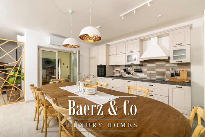 Image No.11-Villa de 4 chambres à vendre à Jelsa