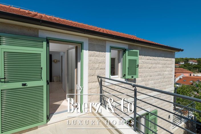 Image No.20-Villa de 4 chambres à vendre à Jelsa