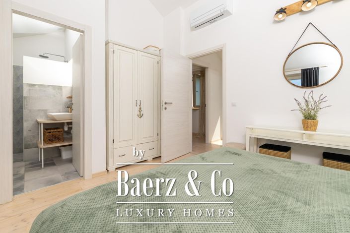 Image No.21-Villa de 4 chambres à vendre à Jelsa