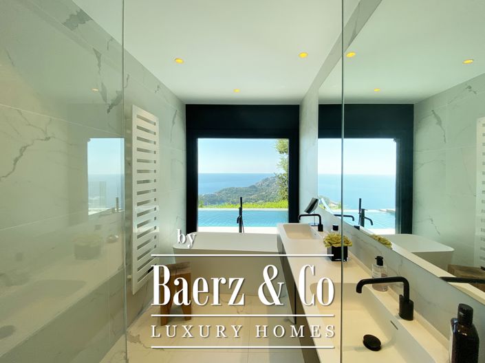 Image No.10-6 Bed Villa for sale