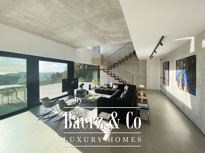 Image No.19-6 Bed Villa for sale