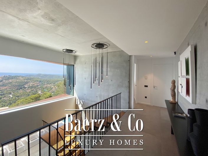 Image No.6-6 Bed Villa for sale