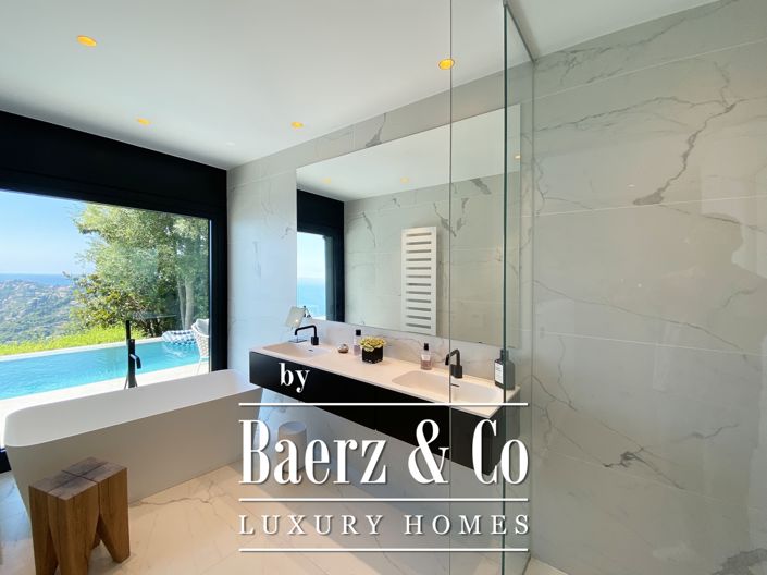 Image No.9-6 Bed Villa for sale