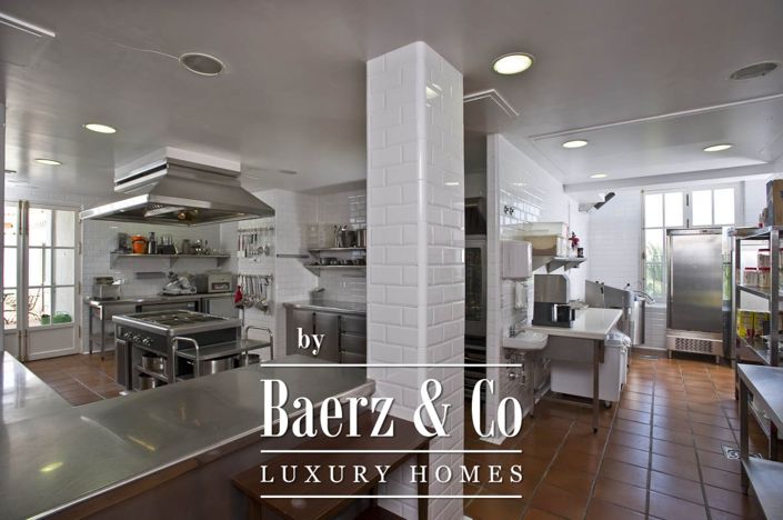 Image No.11-Propriété de 9 chambres à vendre à Fuengirola