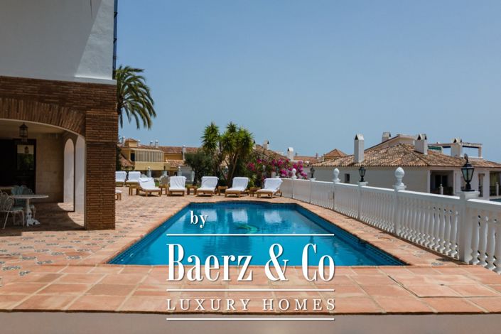 Image No.5-Propriété de 9 chambres à vendre à Fuengirola