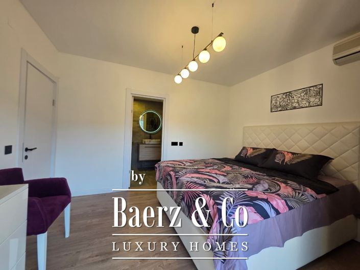 Image No.15-3 Bed Property for sale