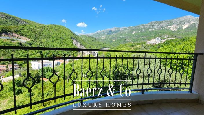 Image No.4-3 Bed Property for sale