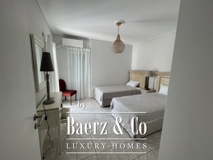 Image No.25-5 Bed Villa for sale