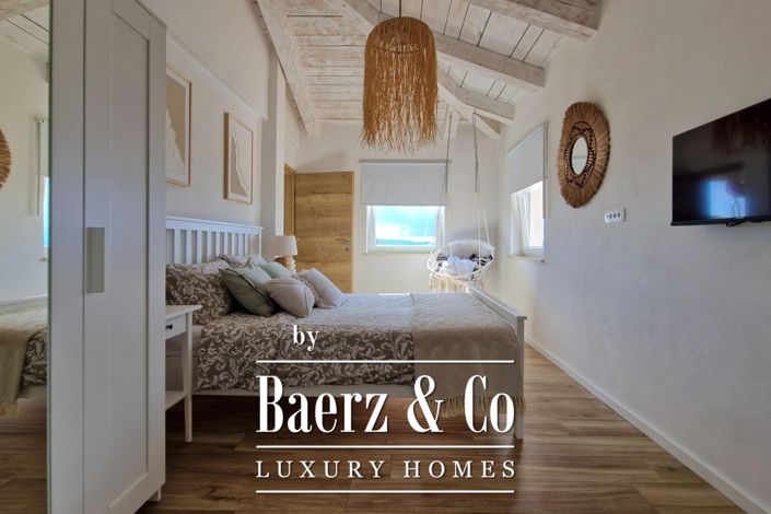 Image No.14-3 Bed Townhouse for sale