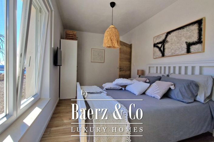 Image No.8-3 Bed Townhouse for sale