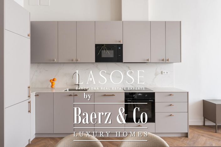 Image No.9-2 Bed Property for sale