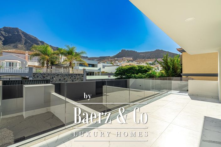 Image No.35-Villa de 5 chambres à vendre à Costa Adeje