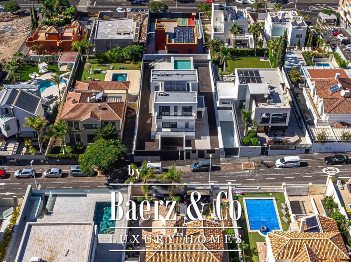 Image No.39-Villa de 5 chambres à vendre à Costa Adeje