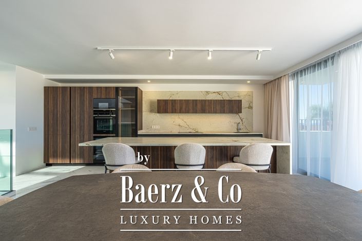 Image No.5-Villa de 5 chambres à vendre à Costa Adeje