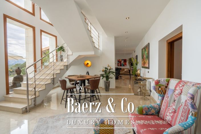 Image No.10-6 Bed Villa for sale