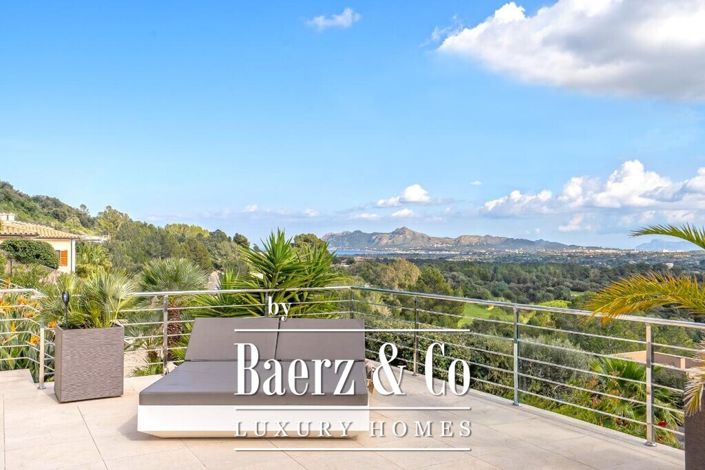 Image No.7-6 Bed Villa for sale