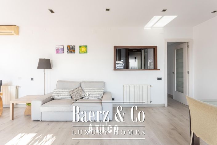 Image No.11-2 Bed Property for sale